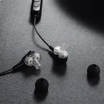 Nové Čtyři Reproduktory 6D Prostorový Zvuk Bluetooth Sluchátka S TF Karta Stereo Bass Sportovní Sluchátka Bezdrátové Sluchátka