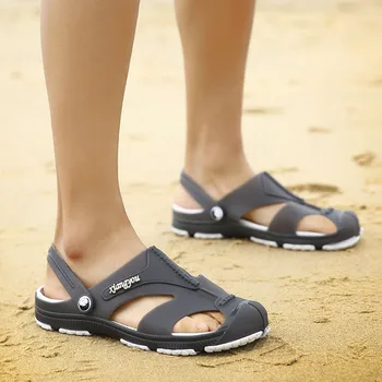 Módní žabky muži sandály Outdoor Boty Díra Brodění Ležérní Boty Muži Letní Sandály Beach Flip Flop sportovní sandály 3975